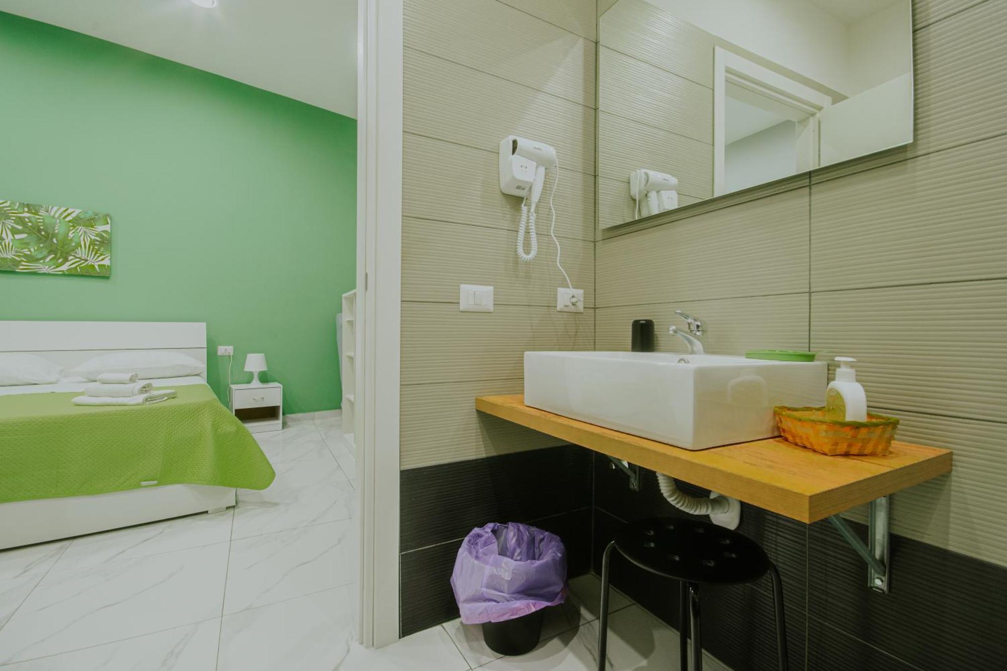Bed & Breakfast Neve Al Sole Naples